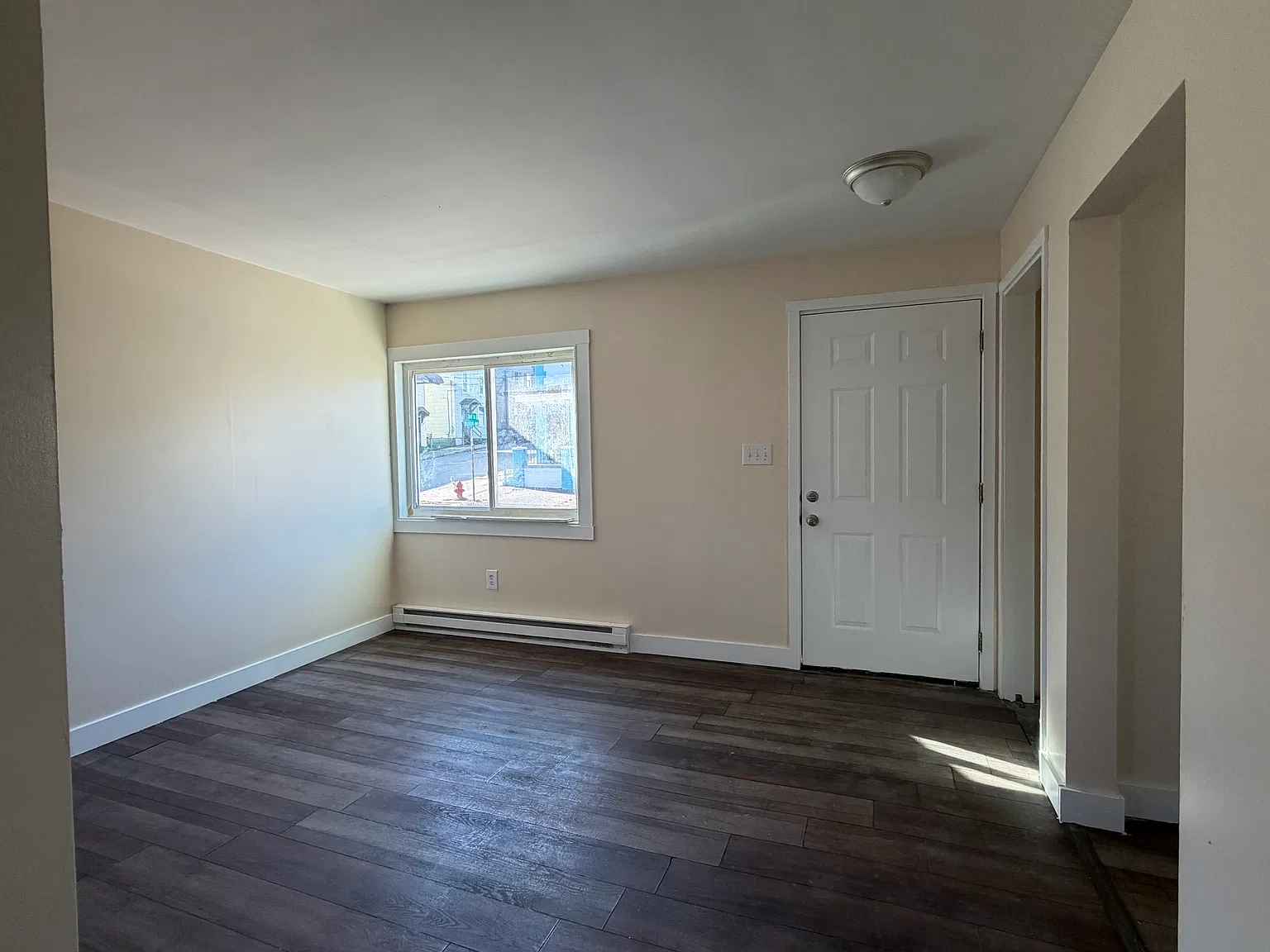 2 bed, $875 — Photo 2