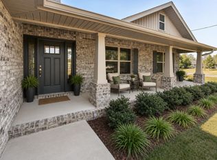 5908 Silvercrest Blvd, Crestview, FL 32536