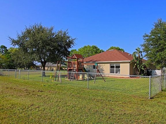 2nd image of 16104 Galiano Ct