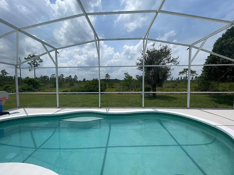 5247 Marbella Isle Dr — Photo 3