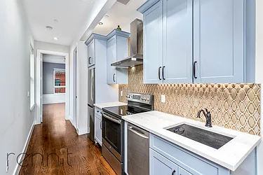 Rented by Rennit Inc.