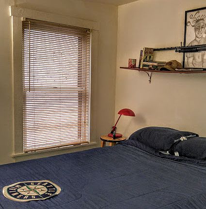 2nd image of 19 W Hollister St #2