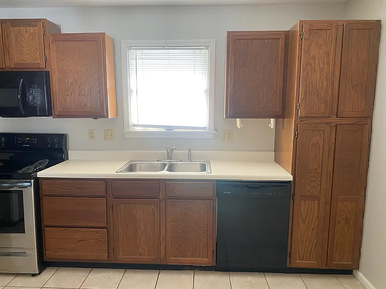 3003 W Sunset Dr #3 — Photo 6