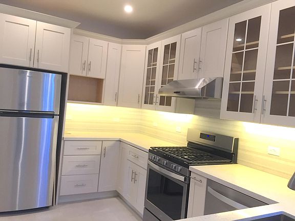 2nd image of 1521 Florida St #1521