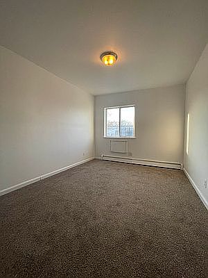 3rd image of 1311 Putnam Ave #3