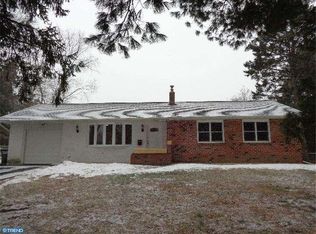 30 Chestnut Rd, Southampton, PA 18966