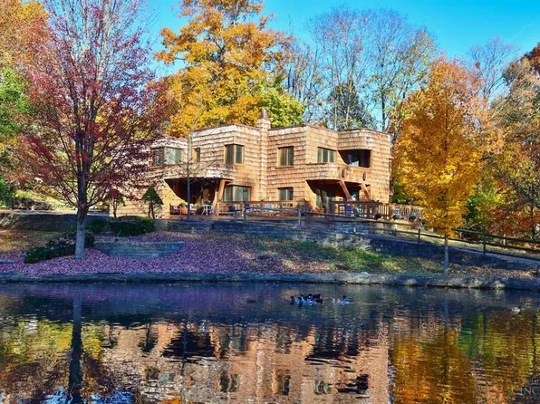 1650 Colonial Dr, Cincinnati, OH 45238