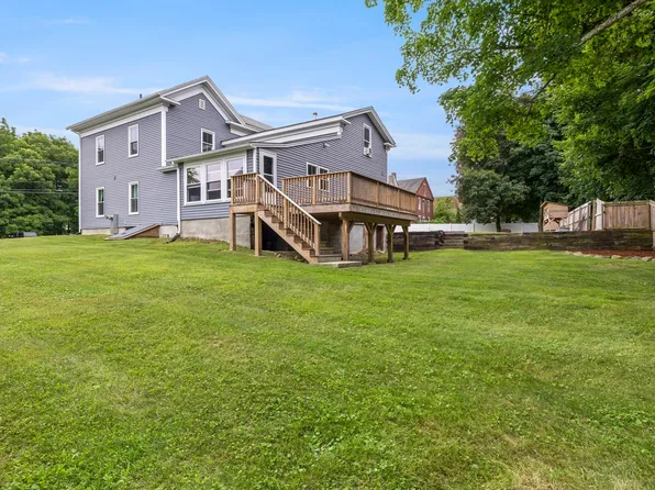 1255 Main St, Warren, MA 01083