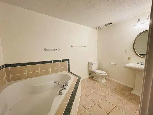 Lower level bath