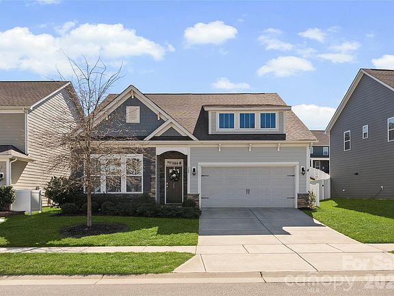 3rd image of 349 Preston Rd