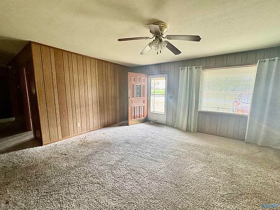 2nd image of 215 Crimson Hill Rd