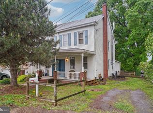 8340 Walker St, Philadelphia, PA 19136