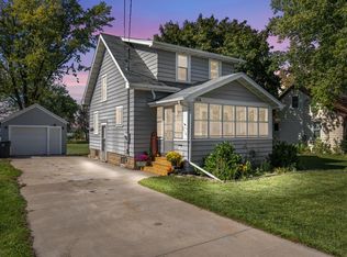616 N Hubbard St, Horicon, WI 53032
