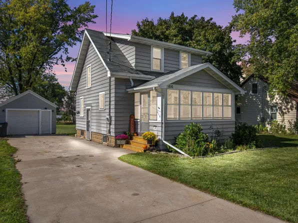 616 North Hubbard STREET, Horicon, WI 53032