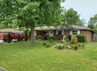 1407 Joye St, Springdale, AR 72762