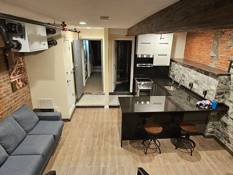 1028 Commonwealth Ave #109 — Photo 16