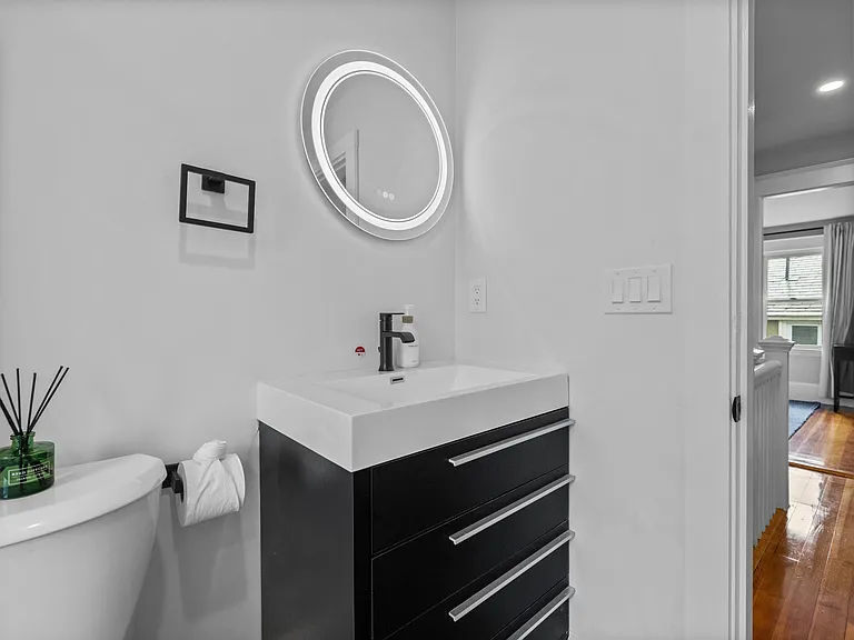 7 Dickson St #1 — Photo 13