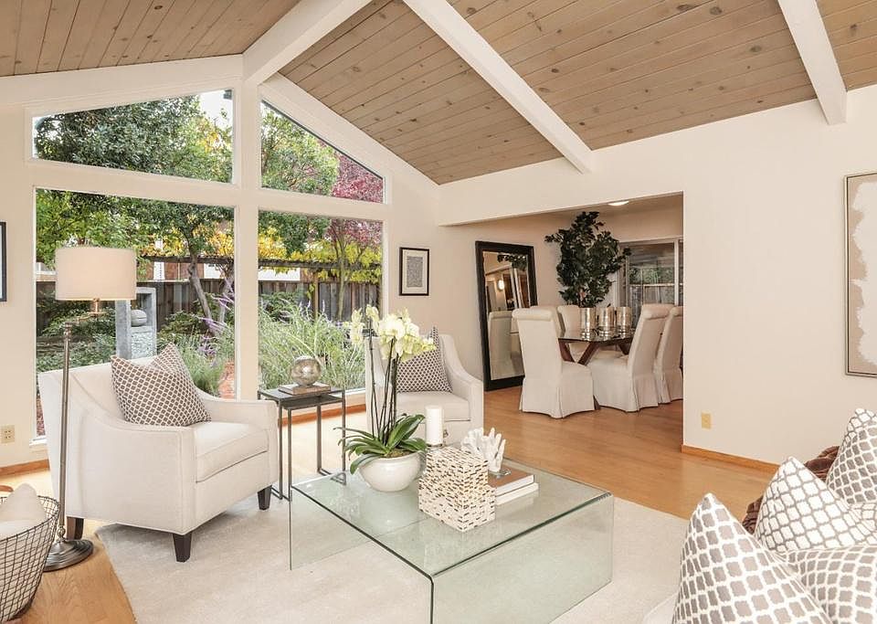 1st image of 38 Bishop Ln