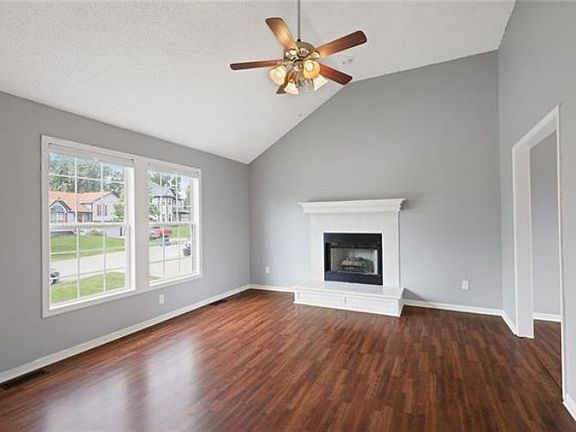 4th image of 11112 Georgia Ave