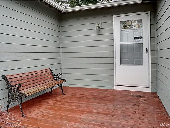 2nd image of 14907 18th Avenue Ct E