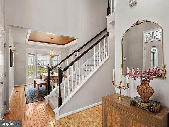 4th image of 416 Flagstone Cir