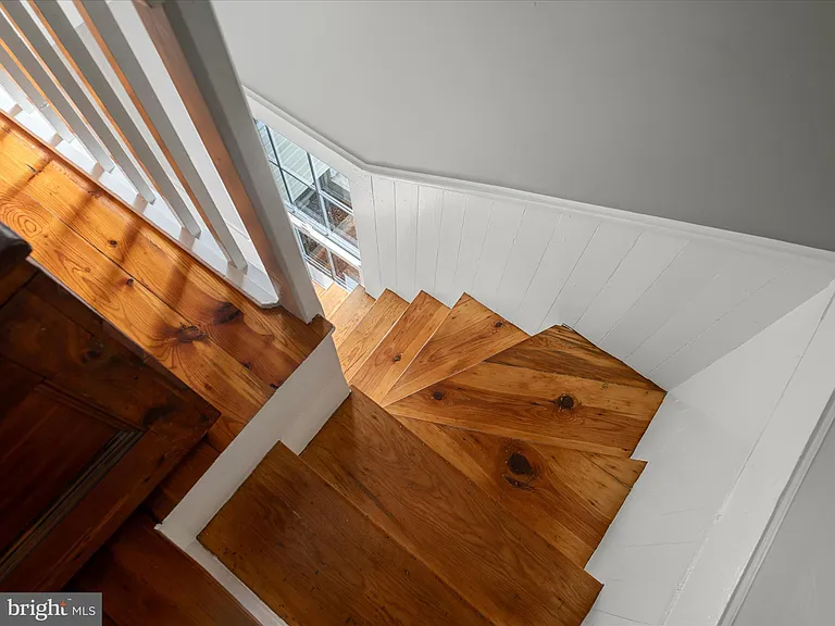 7919 Church St — Photo 33