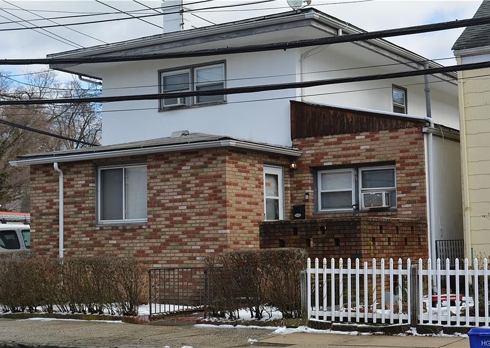 1st image of 40 S Washington St