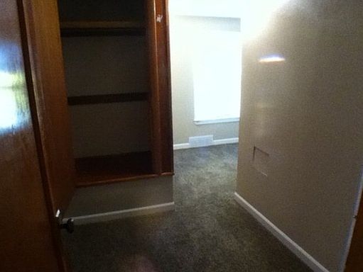 3rd image of 315 S 1st E APT 3