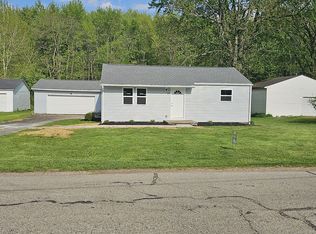 30 Railroad St, Pataskala, OH 43062