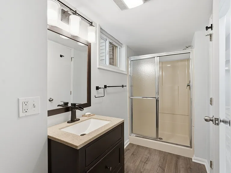 5223 Yorktown Blvd — Photo 39