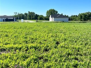 7017 Catalina Ct, Pleasant Hill, IA 50327