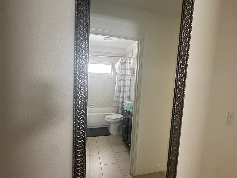 127 SE 6th St — Photo 37