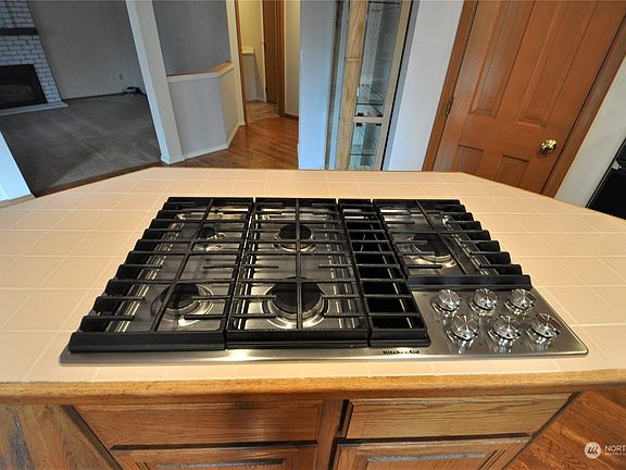 3rd image of 8614 165th Street Ct E
