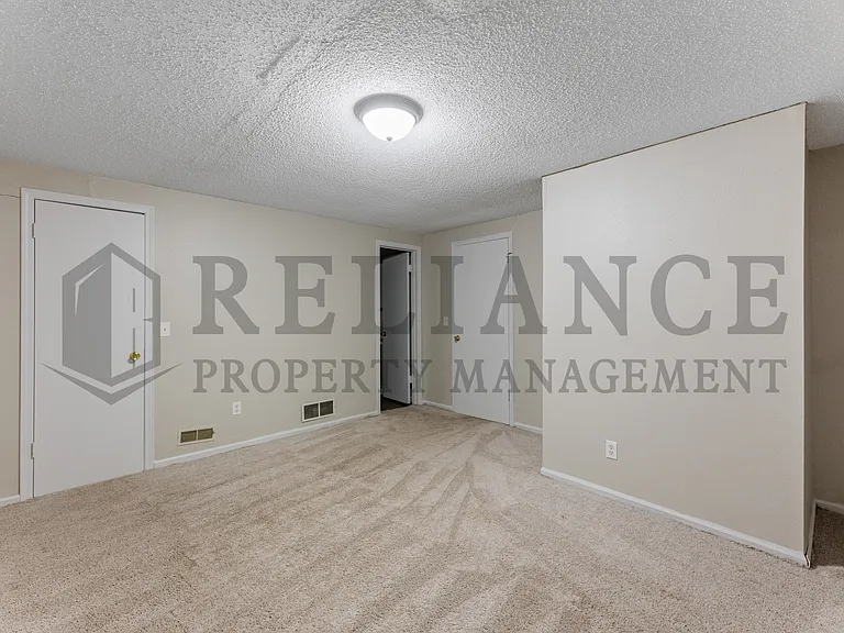 1837 S Stacey St — Photo 15