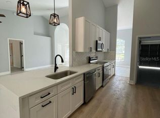 890 Calafut Ct, Oviedo, FL 32765