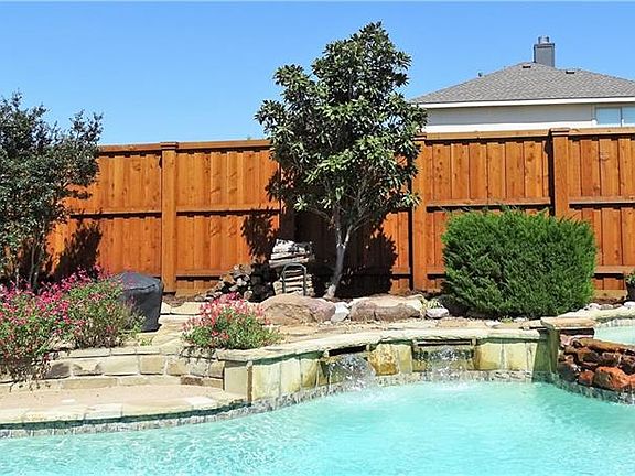 3rd image of 223 Ponderosa Trl