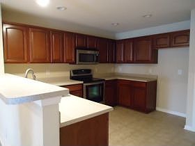 2nd image of 4913 Franklin Villas Pl