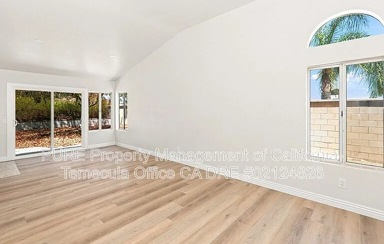 11292 Cadbury Dr — Photo 8