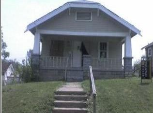 5011 Agnes Ave, Kansas City, MO 64130