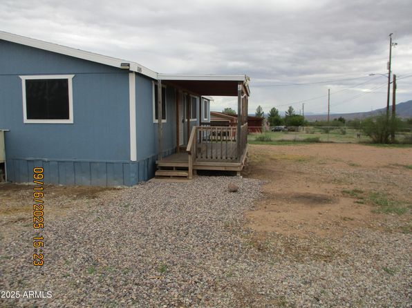 1885 S Barnett Rd