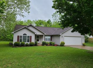 110 Sawmill Rd, Batesville, AR 72501