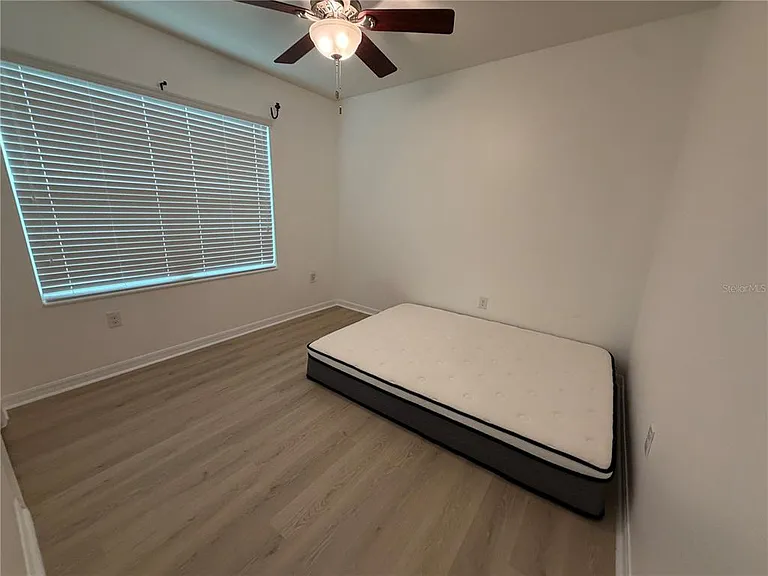8106 Bilston Village Ln — Photo 4