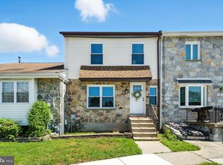 609 Saint Anthony Ln, Upper Darby, PA 19082