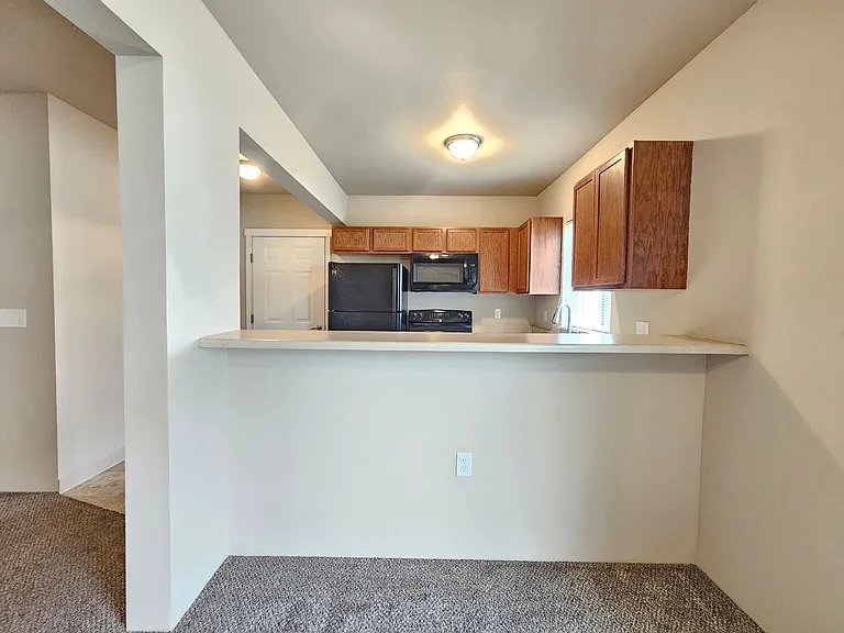 5205-5207 E Upriver Dr — Photo 8
