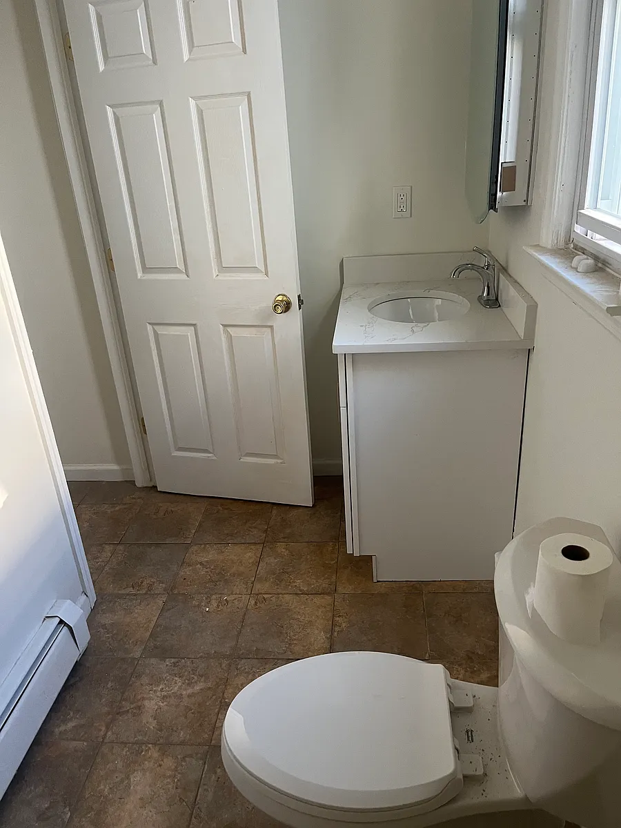 Building Photo - 241 Gregory St #241