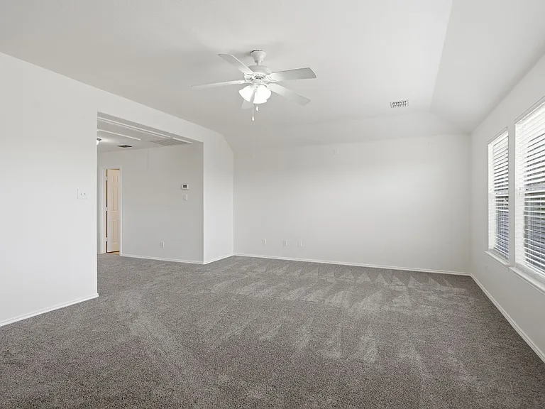 15636 Gatehouse Dr — Photo 17