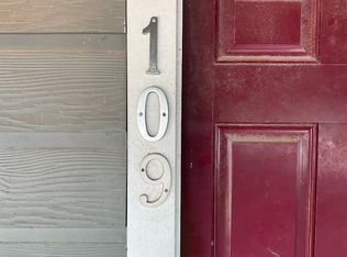 109 S Front St, Edgewood, TX 75117