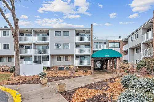 1601 N Innsbruck Dr #305 Photo 1