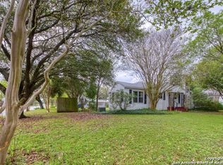 154 Larchmont Dr, San Antonio, TX 78209