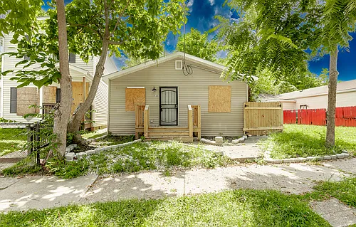 1722 Gallagher St Photo 1